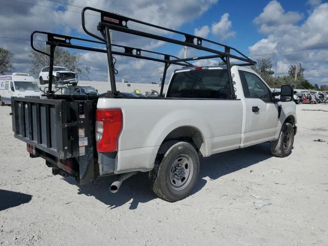 Photo 3 from auction – 2021 FORD F350 SUPER with VIN 1FTRF3A67MEE17134