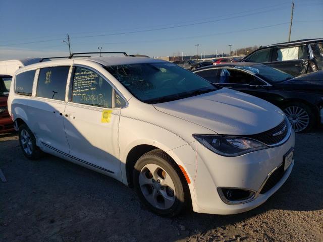 Photo 4 from auction – 2017 CHRYSLER PACIFICA T with VIN 2C4RC1EG4HR752828