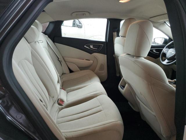 Photo 10 from auction – 2015 CHRYSLER 200 LIMITE with VIN 1C3CCCAB5FN742948
