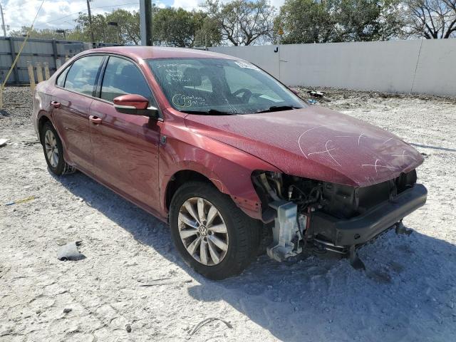 Photo 4 from auction – 2015 VOLKSWAGEN PASSAT S with VIN 1VWAT7A38FC020191