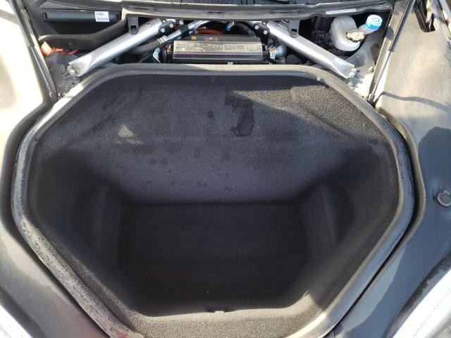 Photo 11 from auction – 2016 TESLA MODEL S with VIN 5YJSA1E24GF129974