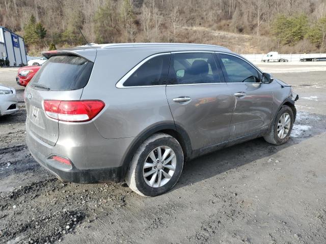 Photo 3 from auction – 2017 KIA SORENTO LX with VIN 5XYPGDA59HG325182