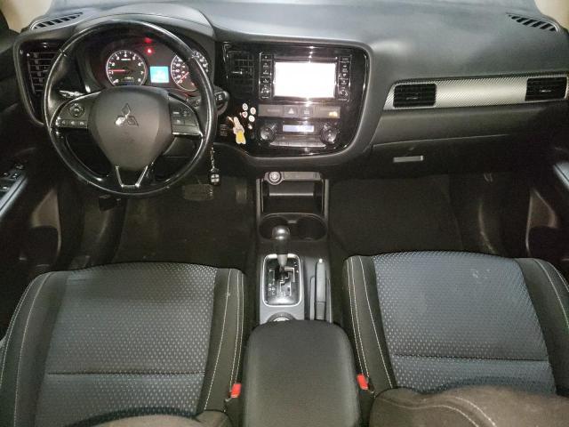 Photo 8 from auction – 2016 MITSUBISHI OUTLANDER with VIN JA4AZ2A37GZ604935