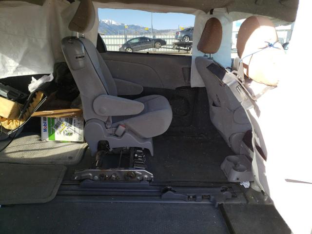Photo 11 from auction – 2017 TOYOTA SIENNA LE with VIN 5TDKZ3DC2HS845445