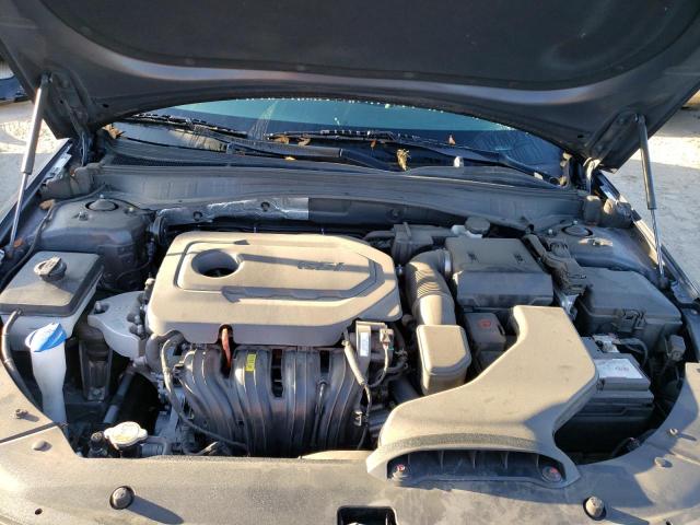 Photo 11 from auction – 2017 KIA OPTIMA LX with VIN 5XXGT4L32HG124221