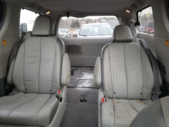 Photo 10 from auction – 2011 TOYOTA SIENNA XLE with VIN 5TDYK3DC0BS101901