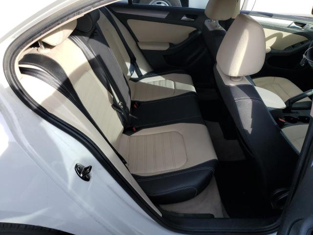 Photo 10 from auction – 2012 VOLKSWAGEN JETTA SEL with VIN 3VWLP7AJ0CM408571