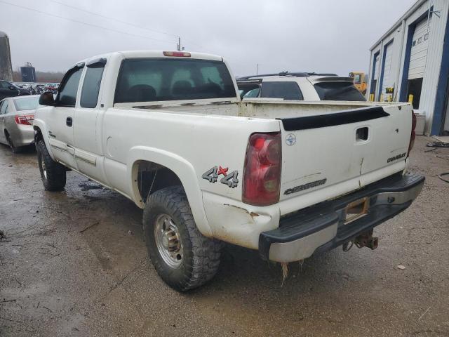 Photo 2 from auction – 2003 CHEVROLET SILVERADO with VIN 1GCHK291X3E212464