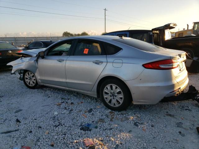 Photo 2 from auction – 2019 FORD FUSION S with VIN 3FA6P0G71KR229479