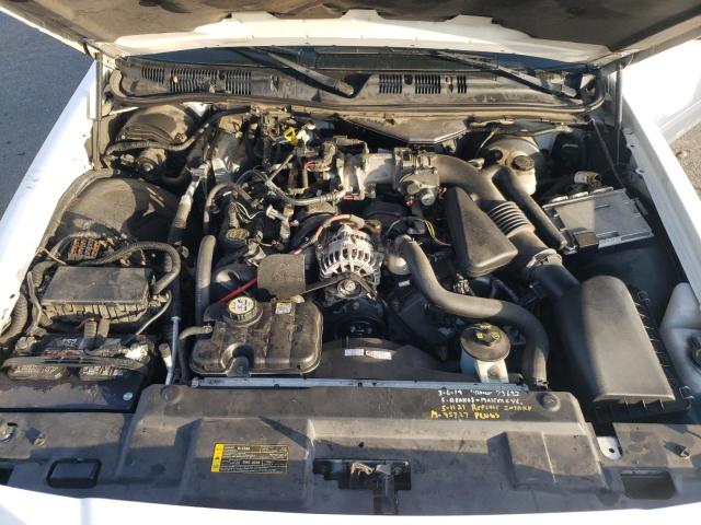 Photo 11 from auction – 2007 FORD CROWN VICT with VIN 2FAFP74W77X127312