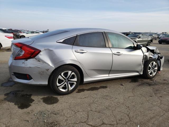 Photo 3 from auction – 2018 HONDA CIVIC LX with VIN 19XFC2F53JE209791