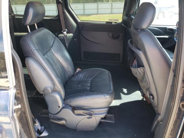 Photo 11 from auction – 2001 CHRYSLER TOWN & COU with VIN 2C4GP54L11R260846