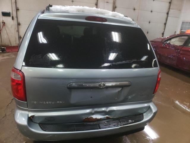Photo 6 from auction – 2005 CHRYSLER TOWN & COU with VIN 2C4GP54L35R277945