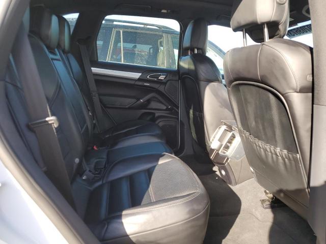 Photo 11 from auction – 2016 PORSCHE CAYENNE SE with VIN WP1AE2A21GLA64833