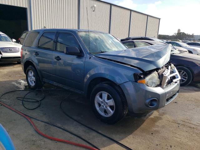 Photo 4 from auction – 2010 FORD ESCAPE XLS with VIN 1FMCU0C72AKD16897