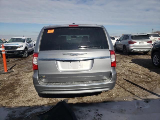 Photo 6 from auction – 2016 CHRYSLER TOWN & COU with VIN 2C4RC1BG0GR298421