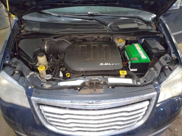 Photo 12 from auction – 2012 CHRYSLER TOWN & COU with VIN 2C4RC1CG5CR227790