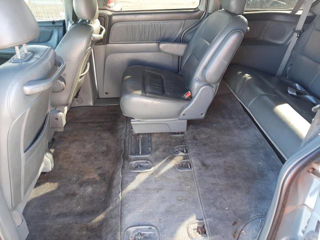 Photo 11 from auction – 2004 HONDA ODYSSEY EX with VIN 5FNRL18054B136835