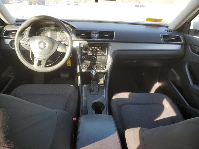 Photo 8 from auction – 2014 VOLKSWAGEN PASSAT S with VIN 1VWAP7A3XEC026609