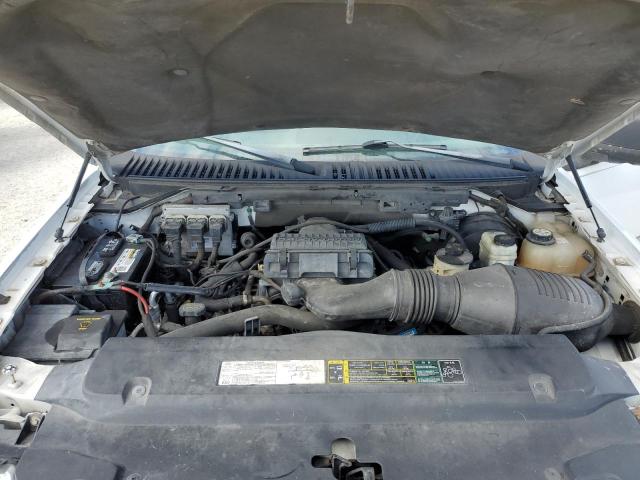 Photo 12 from auction – 2005 FORD EXPEDITION with VIN 1FMPU15565LA15777