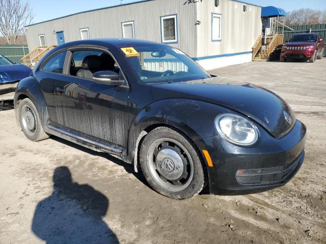 Photo 4 from auction – 2012 VOLKSWAGEN BEETLE with VIN 3VWJP7AT2CM661643