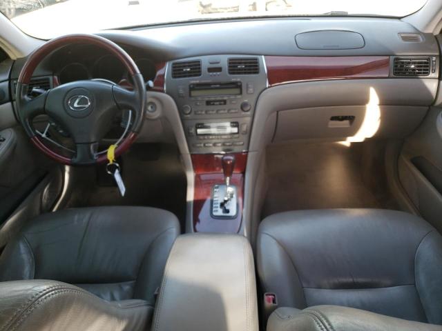 Photo 8 from auction – 2002 LEXUS ES 300 with VIN JTHBF30G520077602