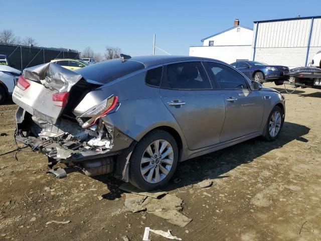 Photo 3 from auction – 2018 KIA OPTIMA LX with VIN 5XXGT4L32JG259432