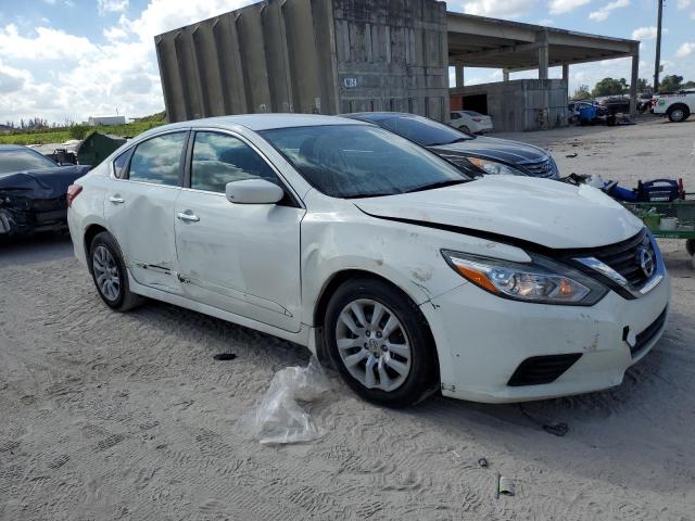Photo 4 from auction – 2018 NISSAN ALTIMA 2.5 with VIN 1N4AL3AP1JC165814