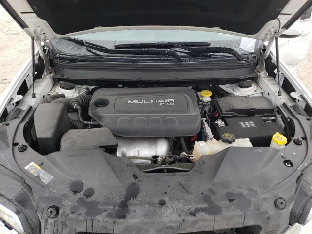 Photo 12 from auction – 2019 JEEP CHEROKEE L with VIN 1C4PJLCB4KD144169