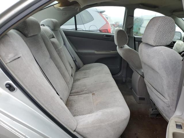 Photo 10 from auction – 2003 TOYOTA CAMRY LE with VIN 4T1BF30K13U046228