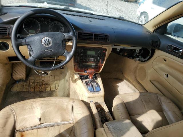 Photo 8 from auction – 2002 VOLKSWAGEN PASSAT GLX with VIN WVWRH63B32P360731