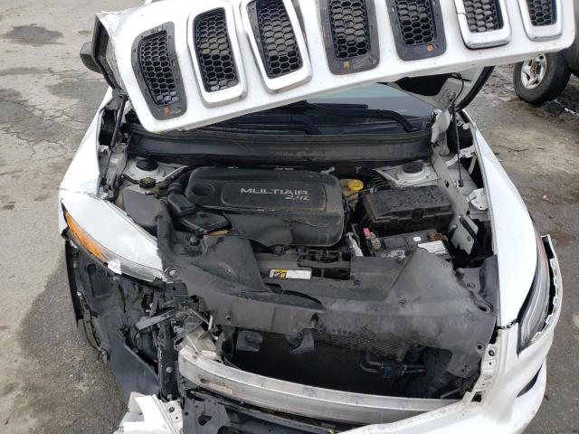 Photo 12 from auction – 2015 JEEP CHEROKEE S with VIN 1C4PJLAB6FW669733