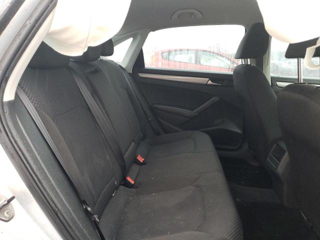 Photo 10 from auction – 2014 VOLKSWAGEN PASSAT S with VIN 1VWAS7A33EC042469