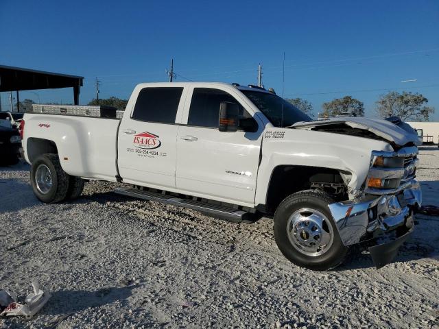 Photo 4 from auction – 2018 CHEVROLET SILVERADO with VIN 1GC4KZCY0JF261287
