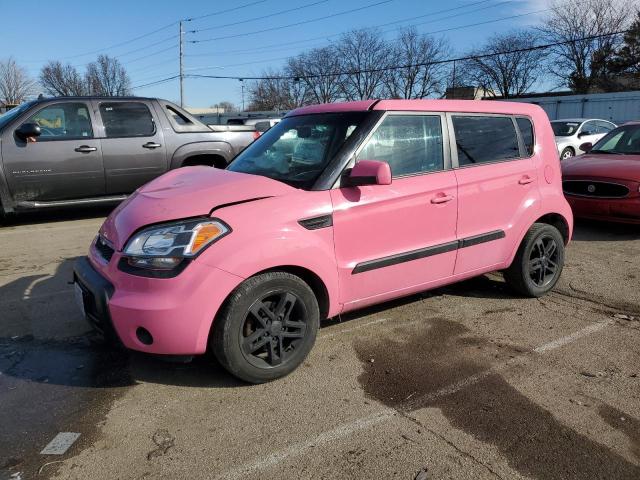 KIA SOUL + 2011 с VIN KNDJT2A23B7715405 - Снимка от търг