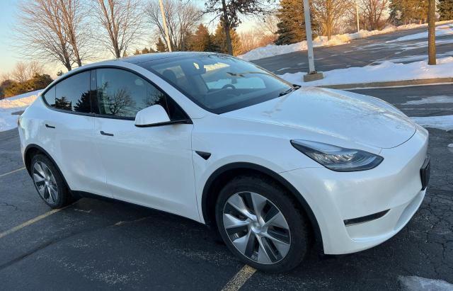 TESLA MODEL Y 2020 with VIN 5YJYGDEE2LF043657 - Photo from auction