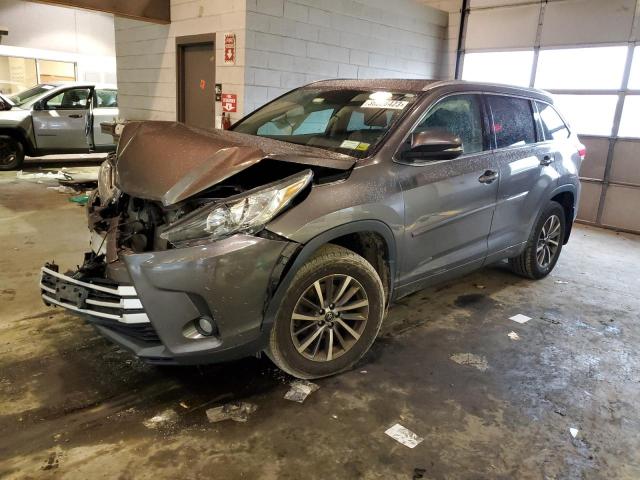 TOYOTA HIGHLANDER 2018 with VIN 5TDJZRFH3JS825377 - Photo from auction