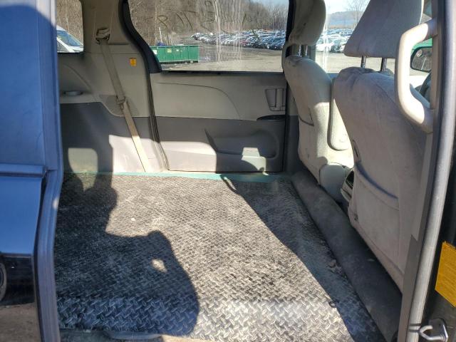 Photo 11 from auction – 2013 TOYOTA SIENNA LE with VIN 5TDJK3DC8DS052564