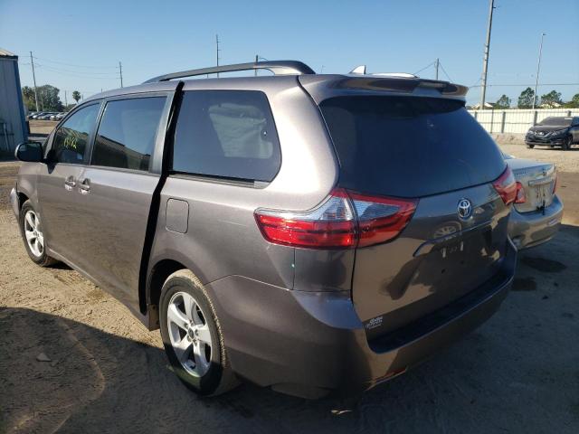 Photo 2 from auction – 2020 TOYOTA SIENNA LE with VIN 5TDKZ3DC7LS062064