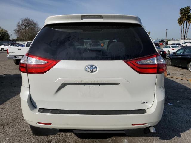 Photo 6 from auction – 2017 TOYOTA SIENNA XLE with VIN 5TDYZ3DC2HS824878
