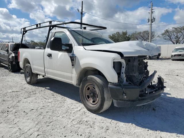 Photo 4 from auction – 2021 FORD F350 SUPER with VIN 1FTRF3A67MEE17134