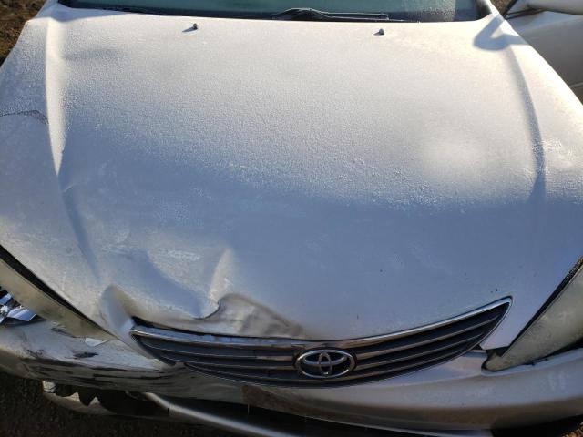 Photo 11 from auction – 2005 TOYOTA CAMRY LE with VIN 4T1BF32K85U598969