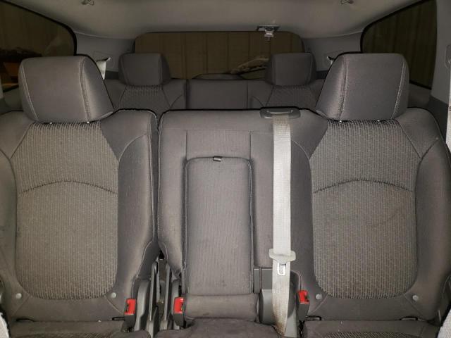 Photo 10 from auction – 2010 CHEVROLET TRAVERSE L with VIN 1GNLVEED6AJ186590