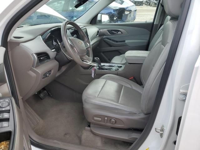 Photo 7 from auction – 2018 CHEVROLET TRAVERSE L with VIN 1GNERHKW2JJ247177