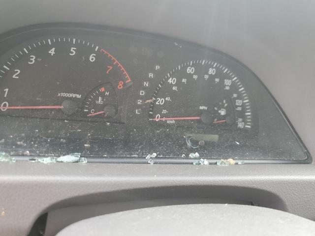 Photo 9 from auction – 2004 TOYOTA CAMRY LE with VIN JTDBE30K040292946