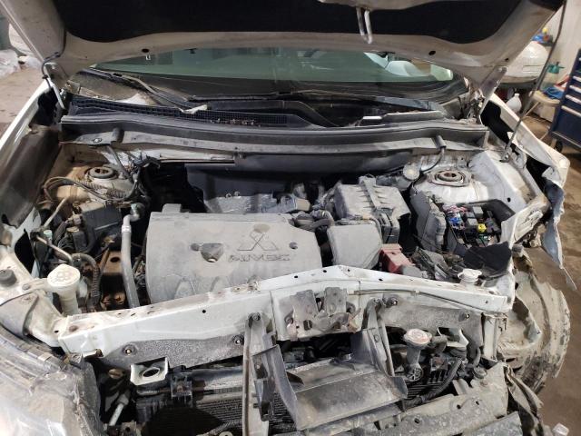 Photo 12 from auction – 2016 MITSUBISHI OUTLANDER with VIN JA4AZ3A30GZ058212