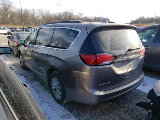 Photo 2 from auction – 2017 CHRYSLER PACIFICA T with VIN 2C4RC1BG2HR702966