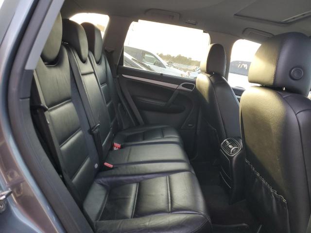 Photo 10 from auction – 2005 PORSCHE CAYENNE with VIN WP1AA29P05LA21030