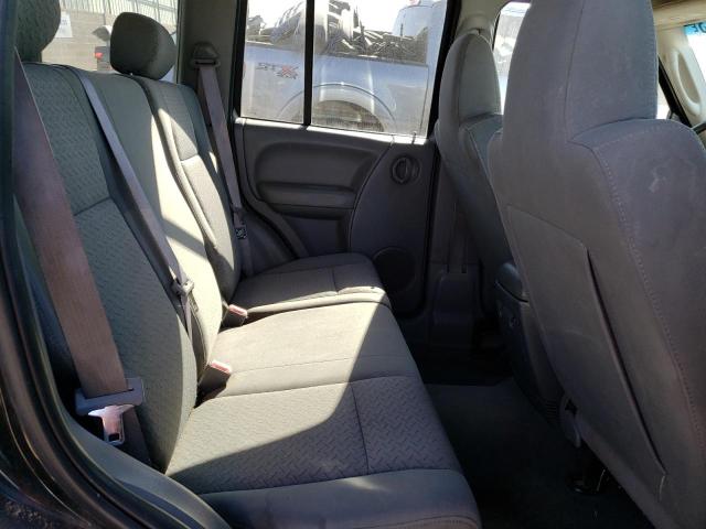Photo 11 from auction – 2005 JEEP LIBERTY RE with VIN 1J4GL38K95W632863