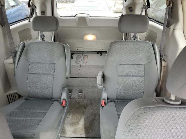 Photo 10 from auction – 2010 CHRYSLER TOWN & COU with VIN 2A4RR5D14AR232602